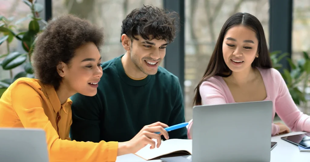 Students using the best NAPLEX prep book to study for the exam