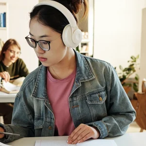 An international candidate using UWorld to prepare for the NAPLEX